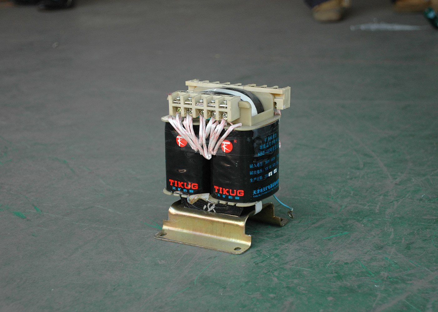 KBZ-400电源变压器